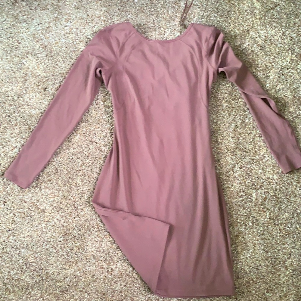 Lululemon size 6 dusty rose dress